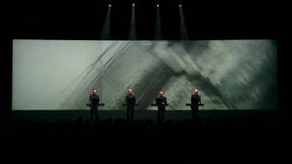 Kraftwerk - Trans Europe Express (live) [HD](Kraftwerk - Minimum Maximum., 2010-07-08T17:56:26.000Z)