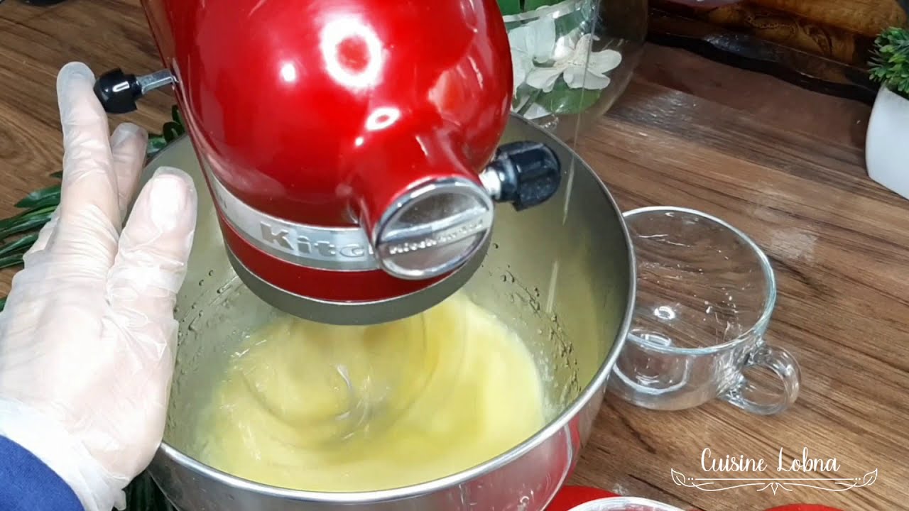 كريمة الزبدة الأصلية  بكل التفاصيل      la crème au beurre  avec toutes ses étapes