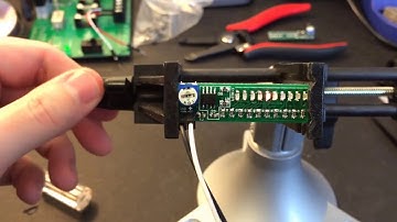 Flyandance - DIY Tiny SMT 555 + CD4017 LED Chaser Kit