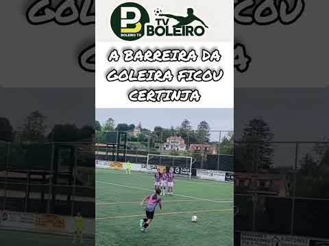 A BARREIRA DA GOLEIRA FICOU CERTINJA #futebol #futeball #soccer #football #futbol #golaço #varzea