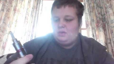 Kayfun Lite Plus Vaping On Smoktech V-Max