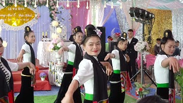 ĐỘI VĂN NGHỆ BẢN TÀ XA MÚA MỪNG HẠNH PHÚC TRANG MAI & ĐỨC KHẢI || ANH ĐỨC TV