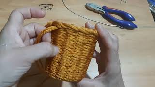 How to make a traditional Egyptian basket for decoration بعلب البلاستيك الفارغة تعالوا نعمل احلي سلة