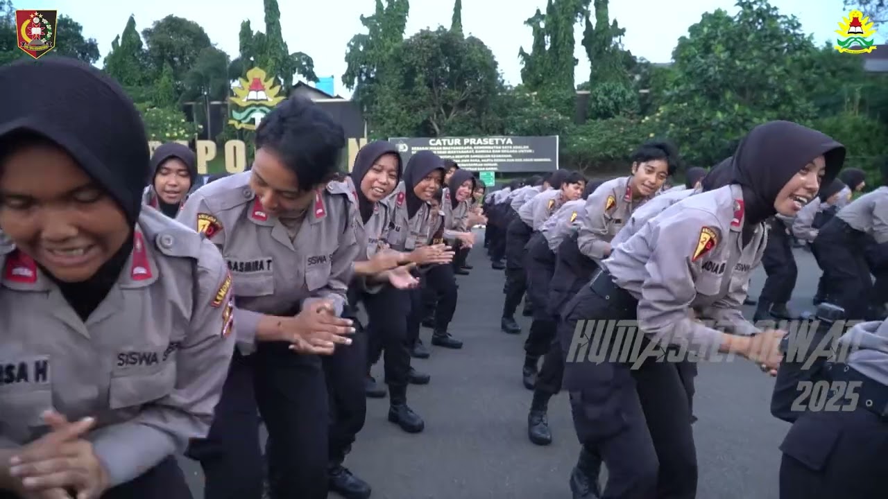 YEL-YEL 57 SARASWATI ANINDHITA EKARISTI