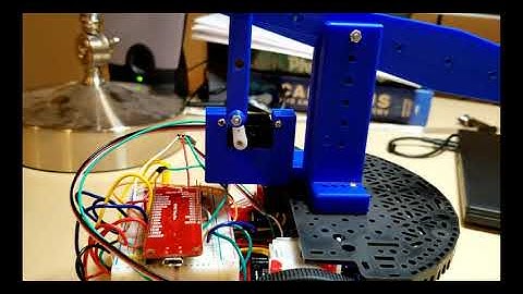 Romi Servo Arm Activity with Toggle Position