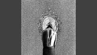MANINTHEMIRROR