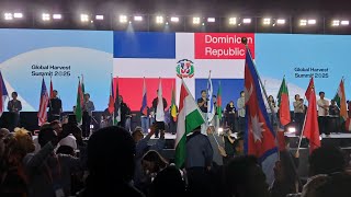 Una honra representar a República Dominicana en cumbre mundial en Corea para rescatar humanidad. 