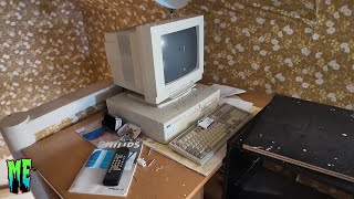 Found a Old Computer In This Abandoned House