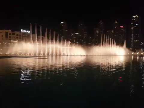 Dubai Fountain 2019