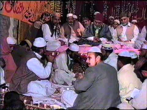 Mehfil-e-Milad (16-11-2006) - Manqabat Bargah-e-Sa...