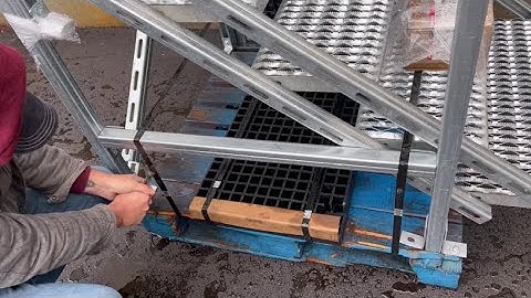 Customer Self Installs Stairs from Mechano Max