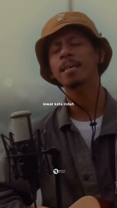 Komang - Raim Laode ft Novia Bachmid #liriklagu #viral #shorts