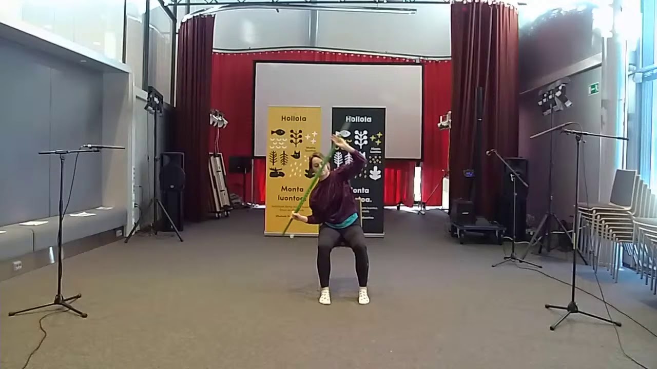 Tuolijumppa 20. Väline: keppi