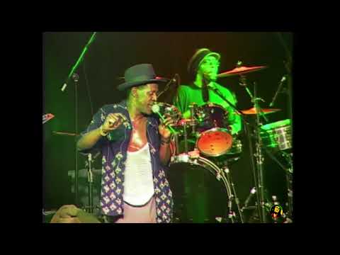Gregory Isaacs - Sad To Know (You're Leaving) /Cool Down The Pace ( Live In San Francisco 2003 )