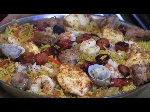 Video: Klassikaline Paella