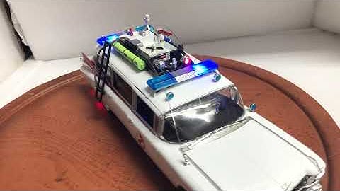 1959 Cadillac Ambulance "Ecto 1" Ghostbusters 1/18 Diecast Ertl