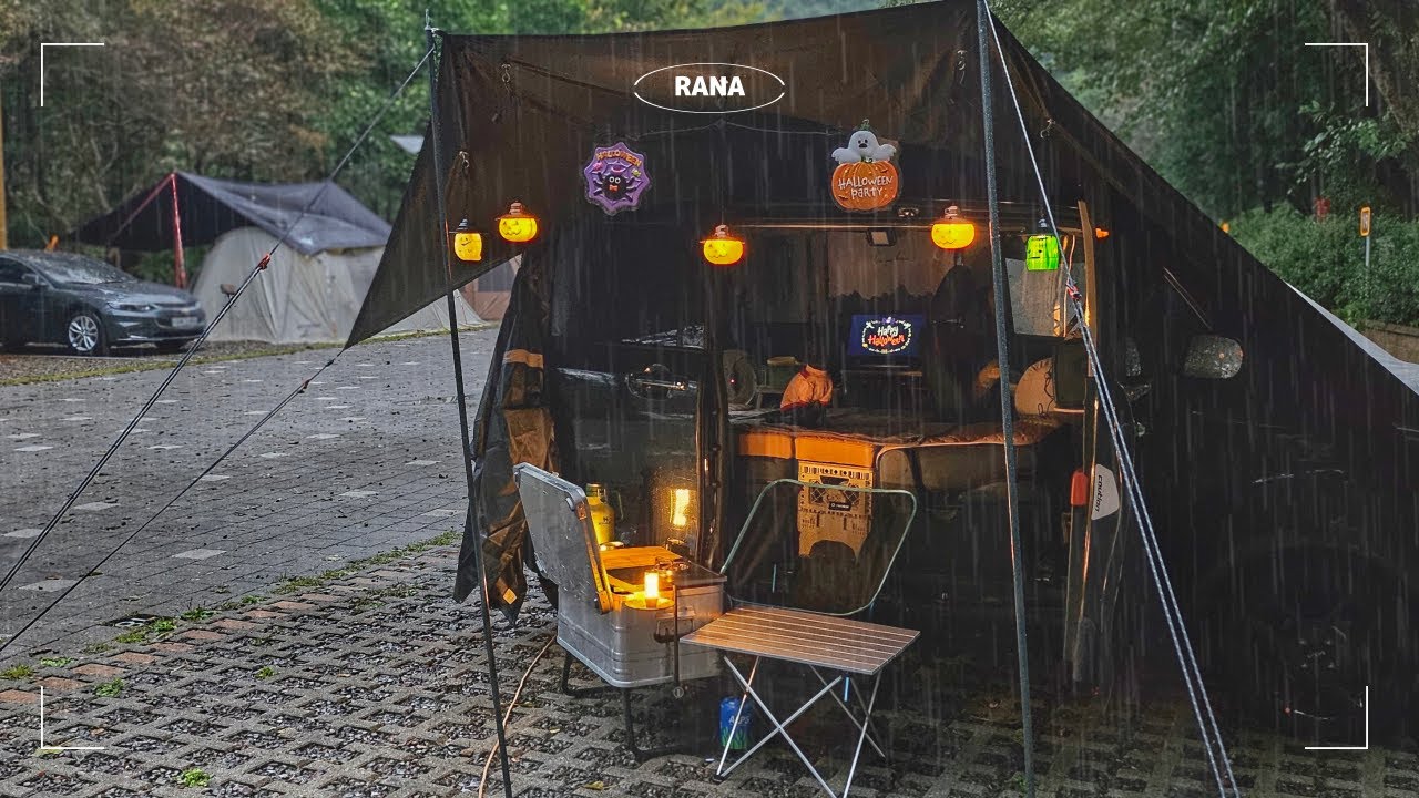 [레이차박] 비 내리는🎃햅삐할로윈👻 혼자 즐기는 우중캠핑｜애견동반｜창원 달천오토캠핑장｜캠핑브이로그