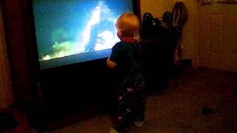 1 year old loves Slipknot - Psychosocial