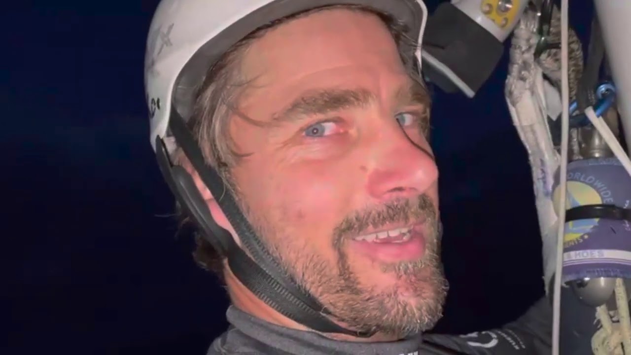 Day 19 - Climbing the mast of an IMOCA in the dark