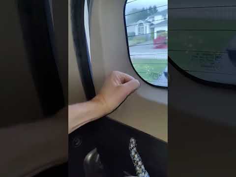 Hummer h3 simple rear door inside pull handle rope.