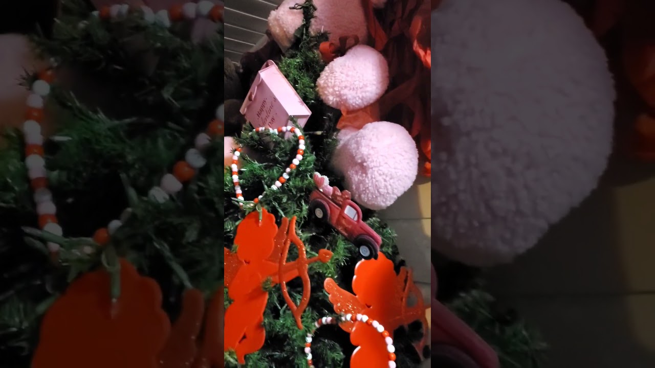 @michaels @dollartree @eFavormartParties #v-day #decor #valentines #vday vday