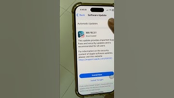 How to ios auto update off stop in iphone #smartphone #iphone #apple #tech #shorts #youtubeshorts