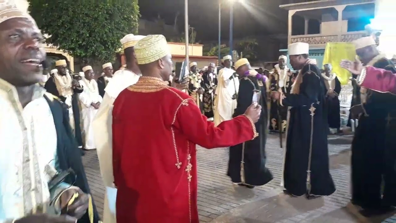 Le madjilisse de Cheik avec la fille de SAÏD Mlaraha, place Macango M'tsapéré le 24/08/2023(2)