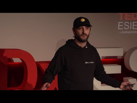 La blockchain, c'est pas pour les geeks ! | Romain Bailleul | TEDxESIEAParis Episode cover