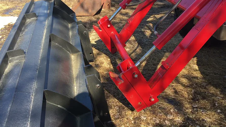 MASSEY FERGUSON 274 Bucket Quick Attach