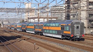 【中央線グリーン車甲種輸送】JR貨物 DD200-23号機+中央線グリーン車(8B) 9596レ 豊田行 鶴見駅通過！[2024.01.30(火)]