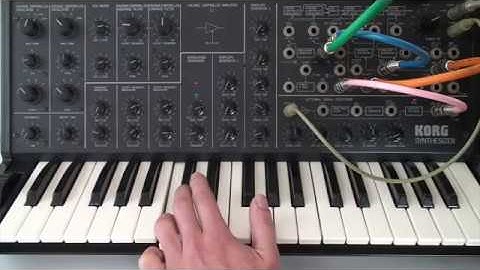 Korg MS-20 a bass loop with ESP + EG1 trigging #korgms20