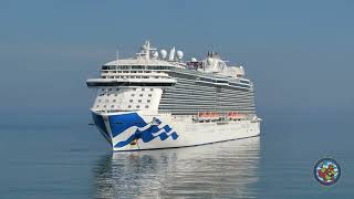 Cruise Ship Regal Princess in Holyhead