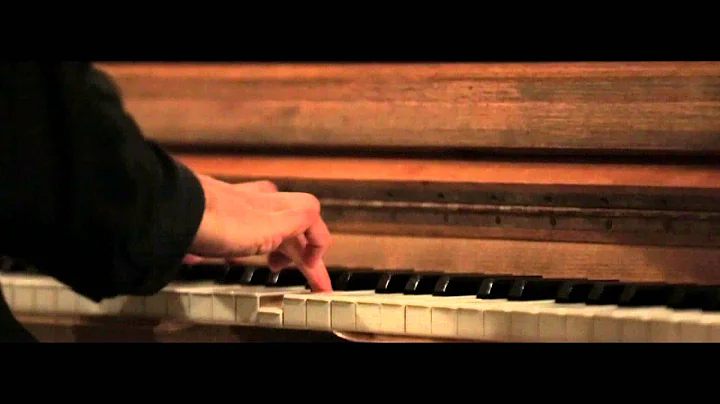 Moonface - "Julia with Blue Jeans On" (Live at St....