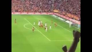 Burak Yilmazin Telefonundan Selçuk İnanin Fri̇ki̇k Golü