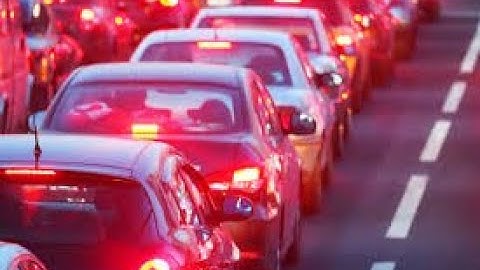 How does Google Maps detect traffic jams on a street? | Traffic jam