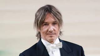 Keith Urban's Emotional Performance at Ryman Auditorium