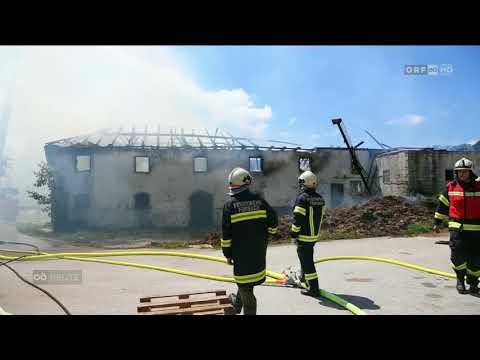 Groseinsatz Bei Bauernhofbrand In Vocklamarkt Orf Oberosterreich Heute Groseinsatz Bei Bauernhofbrand In Vocklamarkt Orf Oberosterreich Heute