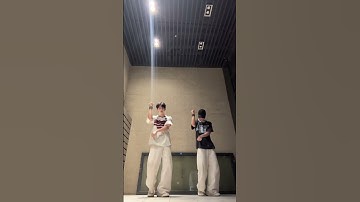 Thumbnail of 'Shake It To The Max' Fly Remix | Dance Trend 🔥