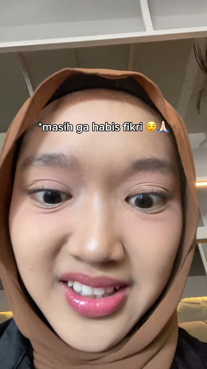 PELEMBAB BIBIR & PENGEPINK BIBIR