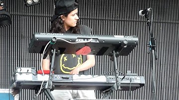 CSS - Move (Marion Bay 30.12.11)