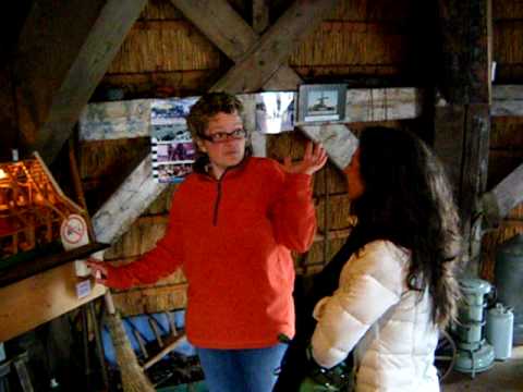 Video: Lub Sloten Windmill: Amsterdam Tsuas yog Public Windmill