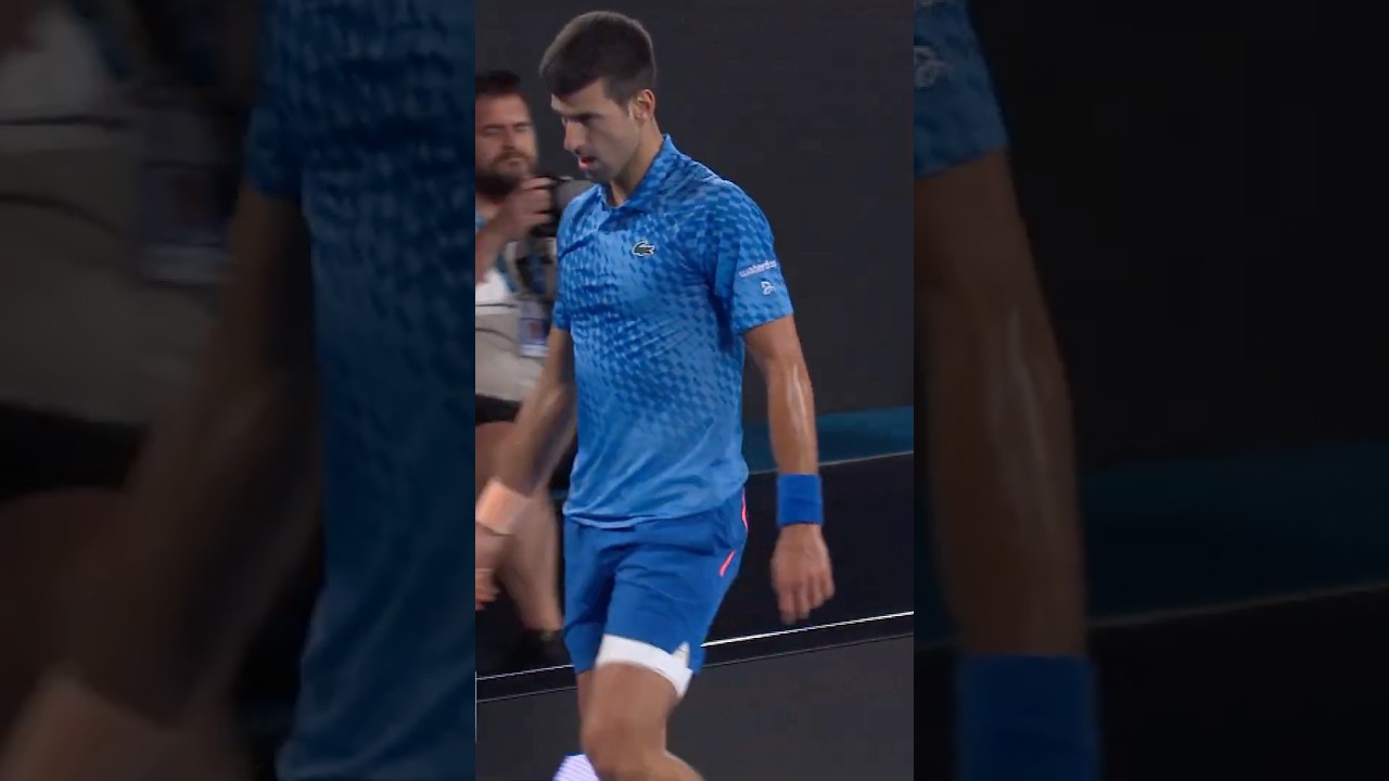 Djokovic FELL to the ground 😲