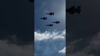 4 F-16 Insane Synchronized Roll! 😍 #fighterjet #airshow #stunt