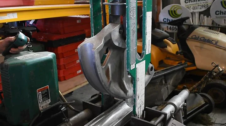 Greenlee 881 Conduit Bender With Dies