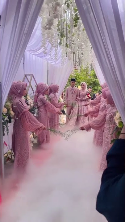 Duhai senangnya pengantin baru