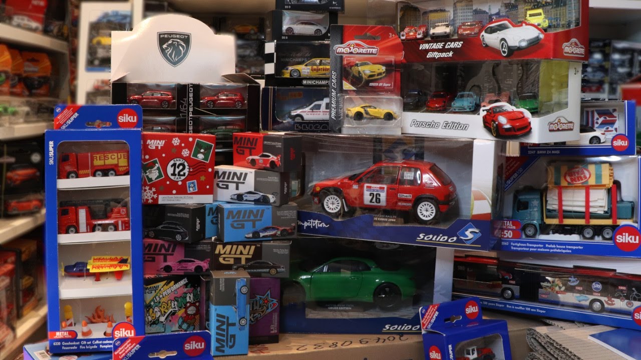 Cadeaux de Noël : Roulez vers la magie avec les voitures miniatures !