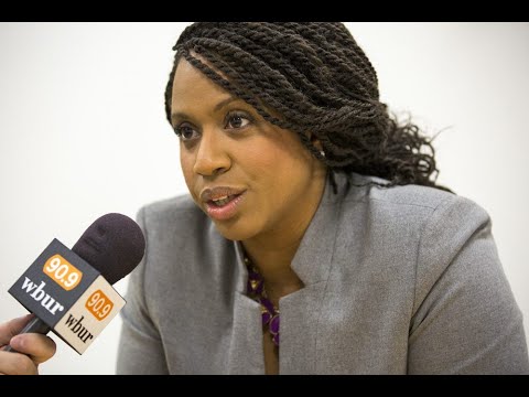 Morning Warm-Up with J. Andrew World inking Ayanna Presley