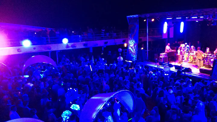 Jam Cruise 11 2013 - Second Night Galactic Pool Deck "Going Down Slowly" Crowd Shots Blue Night