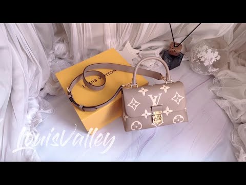 Louis Vuitton Giant Monogram Empreinte Madeleine MM Top Handle Bag (SH –  LuxeDH