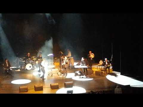 Amr Diab shawana Dubai Opera 2017